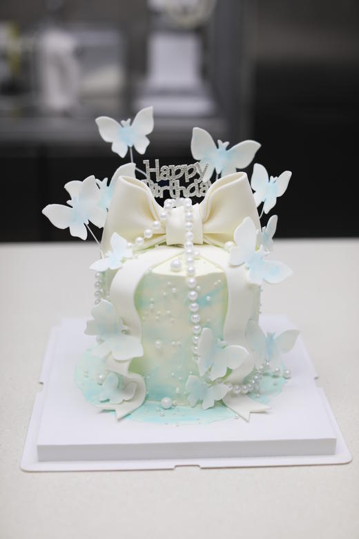 女神蝴蝶结蛋糕 商品图1