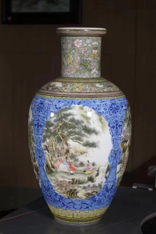 釉中彩开光松林雅集图人物瓶 商品图0