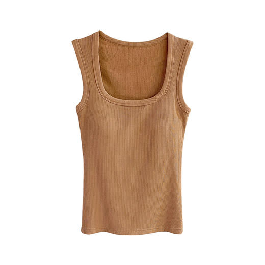 【暖心亲肤，舒适无束缚！】新款自带胸垫背心，无钢圈内衣，给你无束缚体验；穿出自信与性感，让你的胸部自带加厚一体胸垫，舒适而又保暖。复古大U领设计，百搭时尚，女士秋冬必备！ 商品图4