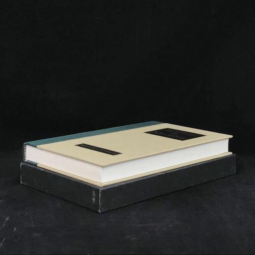 约翰·奥布雷《英国名人小传》节选（1996） 数十幅插图 精装16开带书匣 商品图1