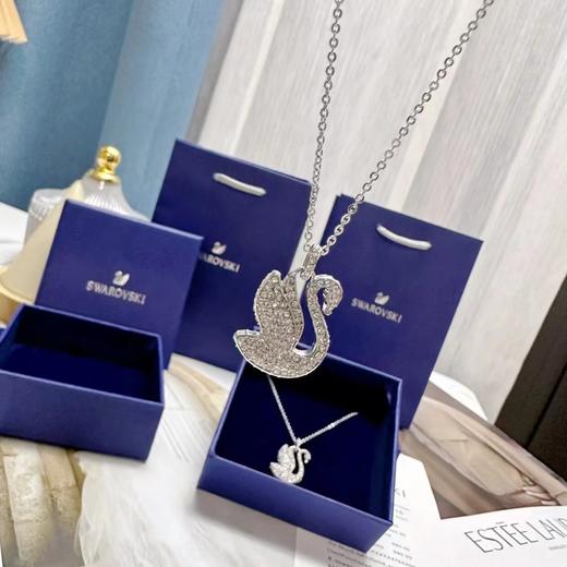 【施华洛世奇天鹅项链银色】ICONIC SWAN 施华洛世奇天鹅项链，IconicSwan 系列的天鹅项链 商品图1