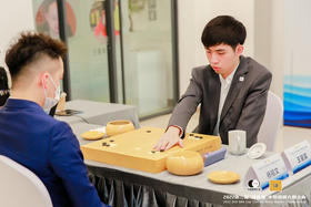 6厘米厚独木新榧棋盘+乌龙新榧罐+精品单面凸老云子