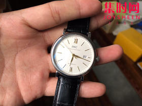 MKS万guoIWC-柏涛菲诺V4版。此款适合处事低调却又游刃有余，在职场中是相当高的境界。柏涛菲诺本是意大利一个海港小镇