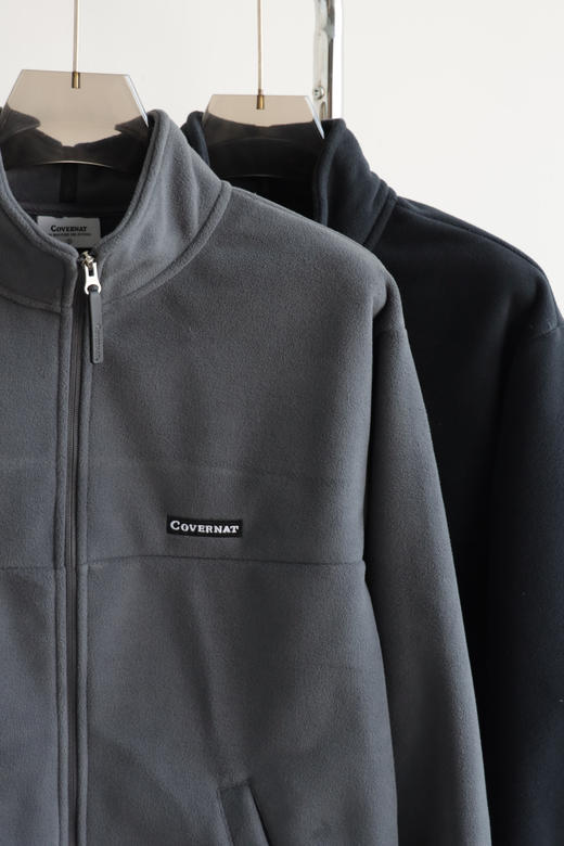 只剩大码勒~C0VERNAT 宽松廓形毛绒拉链摇粒绒外套 WT668 商品图4