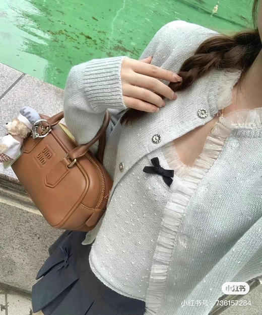 原单品质miumiu复古手提包-棕色 商品图1