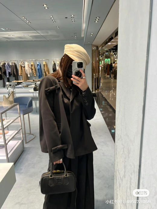 原单品质miumiu复古手提包-黑色 商品图8