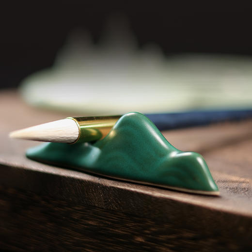 【庆学堂】粗陶笔山 蝉意陶瓷笔山 书画文房 雅致摆件 墨绿/乳白/黑灰 笔架笔搁 商品图3