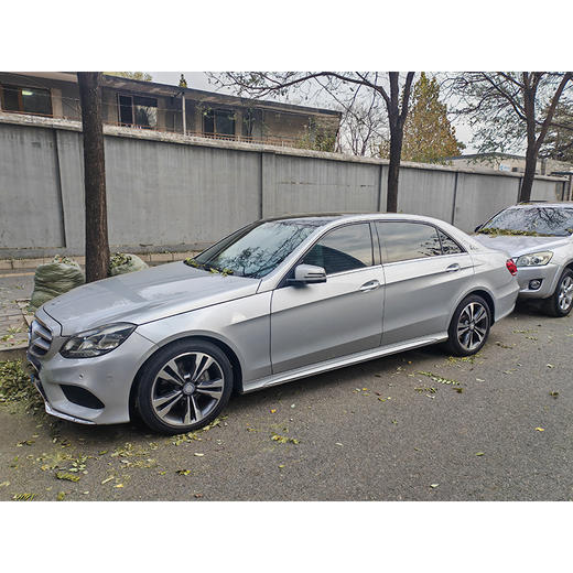 奔驰 E260L 运动型【长租-北京】 商品图2