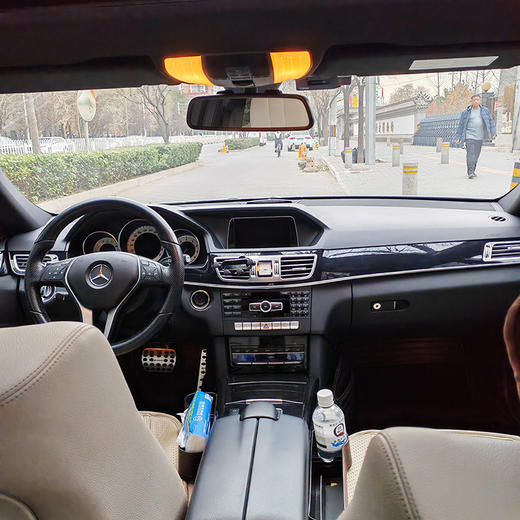 奔驰 E260L 运动型【长租-北京】 商品图4