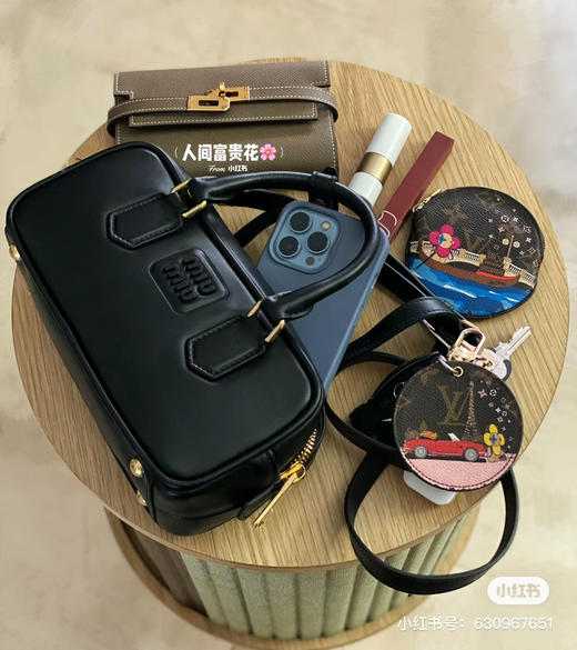 原单品质miumiu复古手提包-黑色 商品图6