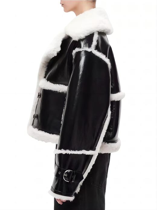 Shoreditch Ski Club - Leather Reva Shea Shearling Jacket - Black & White - 女装 - 夹克 - 黑白 商品图1