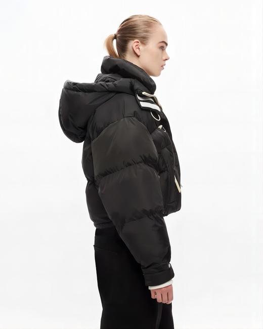 Shoreditch Ski Club - Woven Willow Ivy Short Puffer - Black W/Soft White Trims - 女装 - 滑雪夹克 - 黑色白边 商品图2