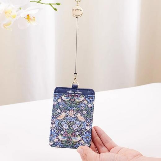 V&A博物馆大师系列 威廉莫里斯 草莓小偷狮子丛林行李牌卡包挂件 商品图1
