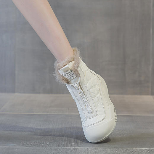 新款厚底保暖，防滑休闲女棉鞋新款冬季兔毛雪地靴LMS-6601 商品图1