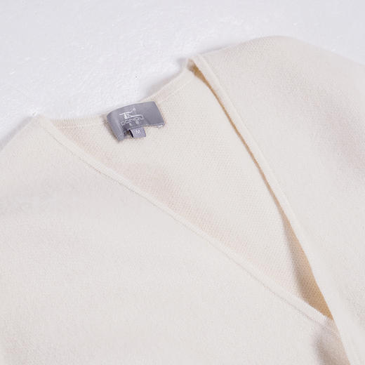 东黎 • 山羊绒女士秋冬气质斗篷 3536 商品图5