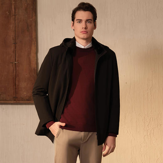 YvesFigarau伊夫·费嘉罗尼克服 商品图1