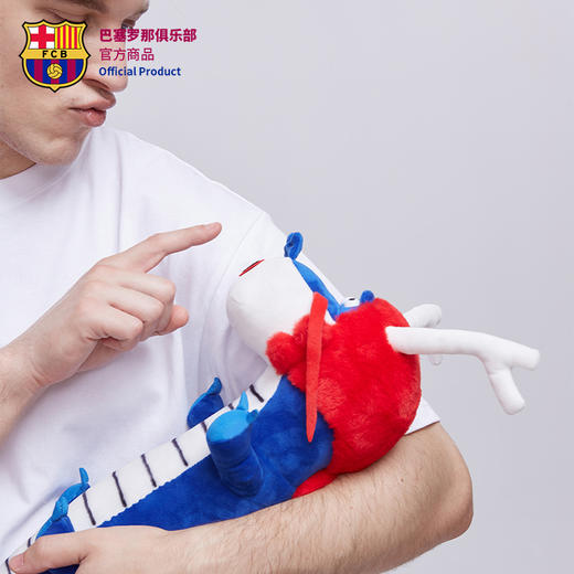 巴塞罗那俱乐部官方商品 | 巴萨龙年丑萌毛绒玩偶一条好龙足球迷 商品图2