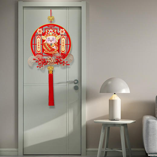 【款式双样，造型喜人！】爆款摇头财神爷挂件，2024龙年新款春节过年客厅高档福字装饰布置品，这款产品是您装饰客厅、布置家居的理想之选，也是送礼亲友的佳品 商品图2