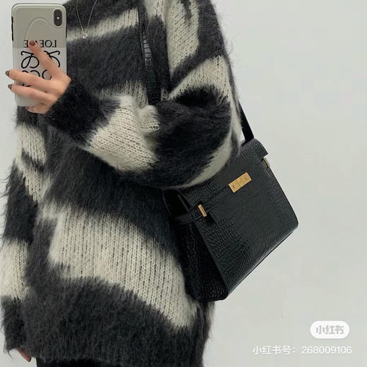 Manhattan 曼哈顿-黑色鳄鱼纹中号 商品图1