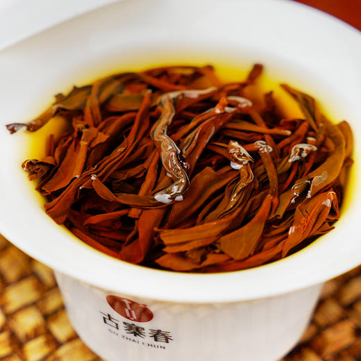 【引爆双十一放大漏！！每天仅10箱！！！】【新班章野韵古树红茶】满足您挑剔的味蕾新班章荒野古树发酵晒红整箱500克可长期存放的红茶 商品图7