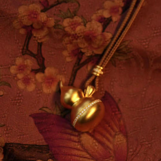 古法黄金点钻系列 大葫芦镶钻吊坠 毛衣链 项链 商品图0