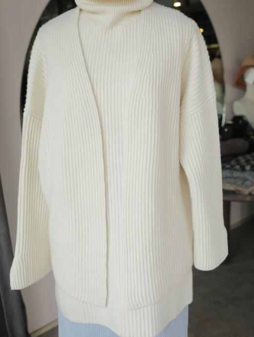 MAISON COVET 纯山羊绒白色开衫+高领马甲套装 商品图12
