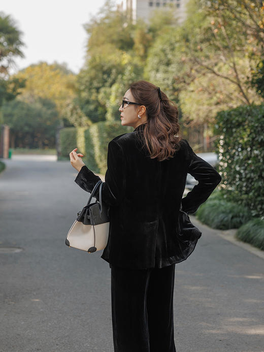 “绅士感” 青果领 真丝混 丝绒西装外套 商品图2