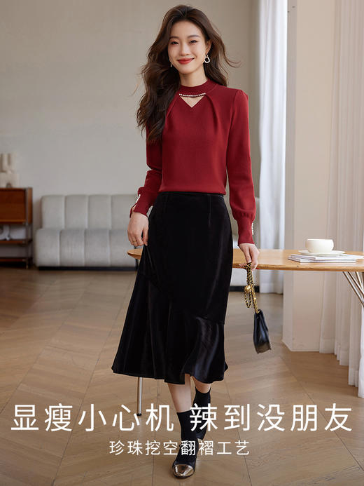 【年终特卖】熙世界钉珠半高领毛衣秋冬内搭本命年红色针织打底衫 商品图2