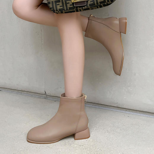 ZHR短靴女2023新款秋冬法式休闲时尚百搭粗跟显瘦厚底马丁靴 商品图11