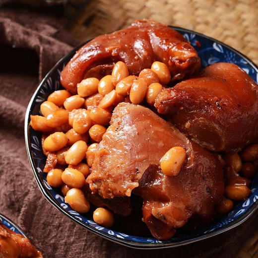 黄豆焖蹄花，10袋组合，精选新鲜猪脚+优质黄豆，传统工艺，匠心卤制，选材用料考究不将就，肉质饱满紧实，Q弹，营养丰富，口口入味，鲜香四溢，好吃不油腻M 商品图2