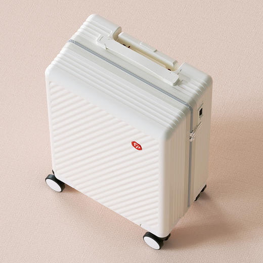 FP-LX002 奈斯旅行箱 -客语 商品图3