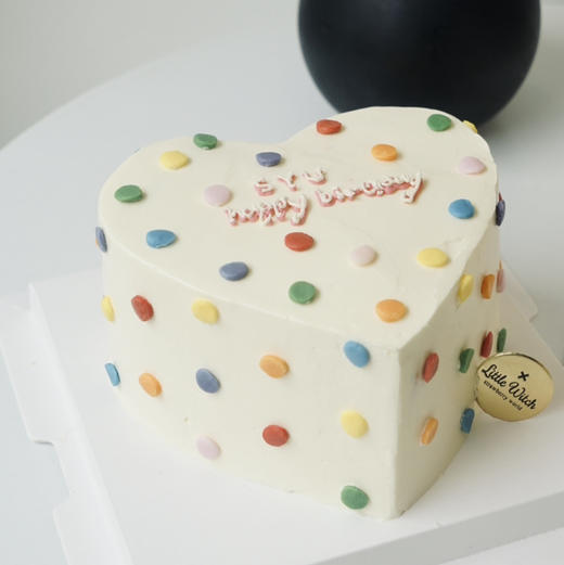 LITTLE WITCH 简约的心型波点点蛋糕 商品图0