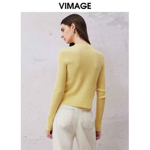 VIMAGE纬漫纪春季新款显瘦修身针织衫V2101701 商品图4