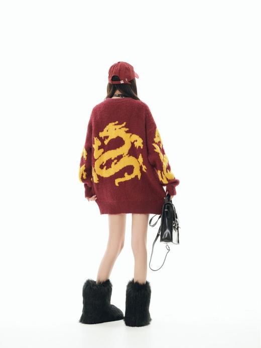 秋冬新款实拍宽松情侣版龙年提花圆领针织毛衣 商品图4