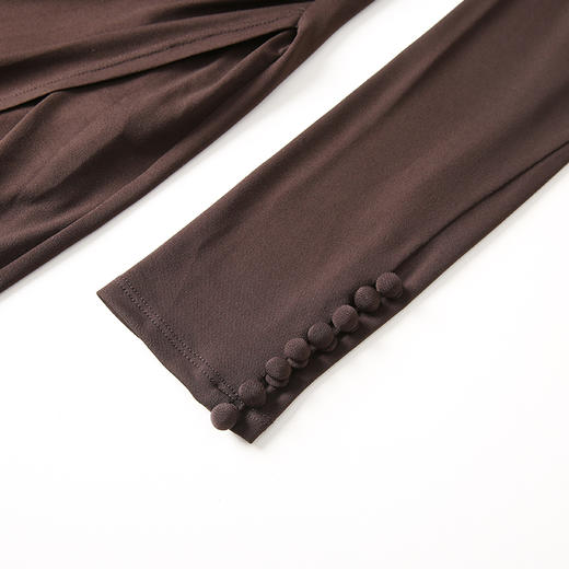 VIMAGE纬漫纪冬季新款舒适露腰显瘦连衣裙V2077601 商品图4