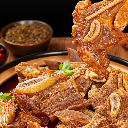 老北京酱香牛贴骨肉，牛排火锅，4盒组合，精选肉源，几十味香辛料入味，无添加，放心吃，肉质鲜嫩醇香，酱香浓郁，营养丰富，匠心品质M 商品图1