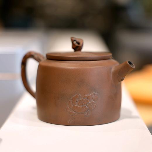 紫陶太湖石艺术井栏壶（古铜） 商品图0