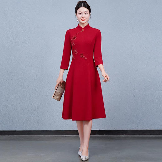 中国风改良旗袍连衣裙结婚礼服喜婆婆高贵红礼服QQX-23006 商品图3