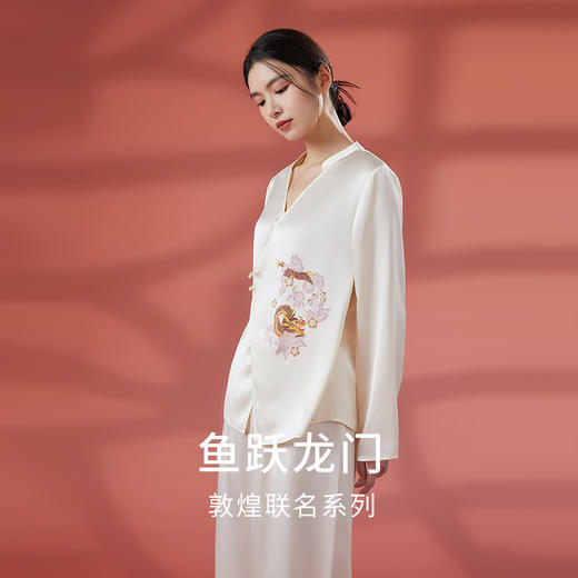 【龙年献礼】敦煌联名桑蚕丝情侣家居服新龙印花男女真丝睡衣套装金三塔  YSMDD206/YSFDD208 商品图1