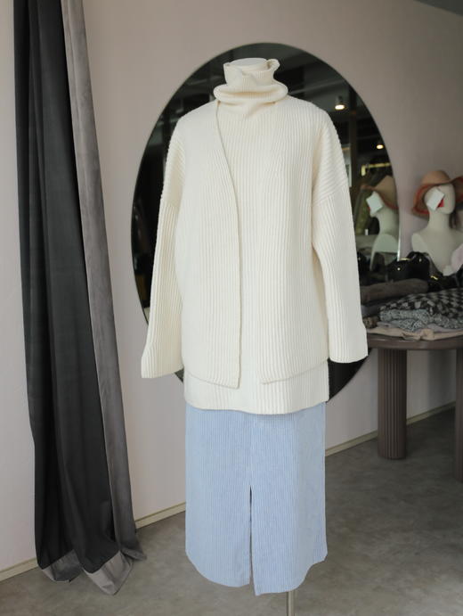 MAISON COVET 纯山羊绒白色开衫+高领马甲套装 商品图11