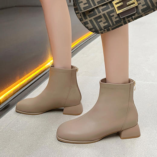 ZHR短靴女2023新款秋冬法式休闲时尚百搭粗跟显瘦厚底马丁靴 商品图9