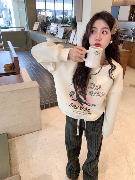 <曾小咸推荐> 杏色猫咪印花卫衣 商品图1