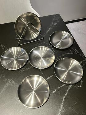 【MAYNOS不锈钢骨碟】❗️6个不锈钢碟子➕1个底座❗️29.9💰 备菜盘/蘸料碟/水果盘/零食盘/一碟多用 ✅大尺寸17X17cm，容量大 