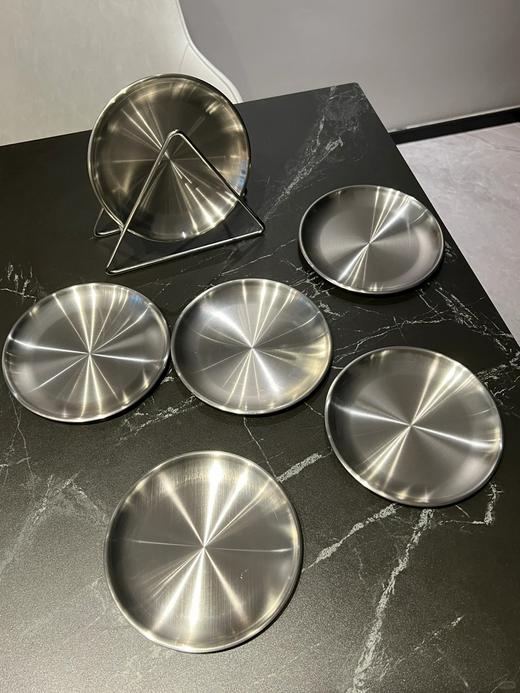 【MAYNOS不锈钢骨碟】❗️6个不锈钢碟子➕1个底座❗️29.9💰 备菜盘/蘸料碟/水果盘/零食盘/一碟多用 ✅大尺寸17X17cm，容量大  商品图0