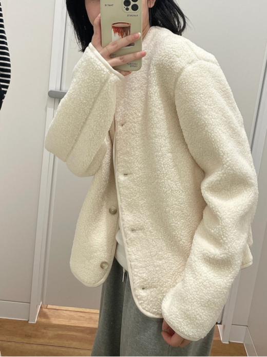 【Avann高定小羊驼外套-9720】纯手工剪裁，重工版型；💕600g克重，保暖不臃肿，🌻毛绒绒质感，一秒瓦解冬日沉闷感；版型、做工、🌟裁剪都没得挑，版型比较宽松，✅上身比较有空间感，很舒服 商品图1