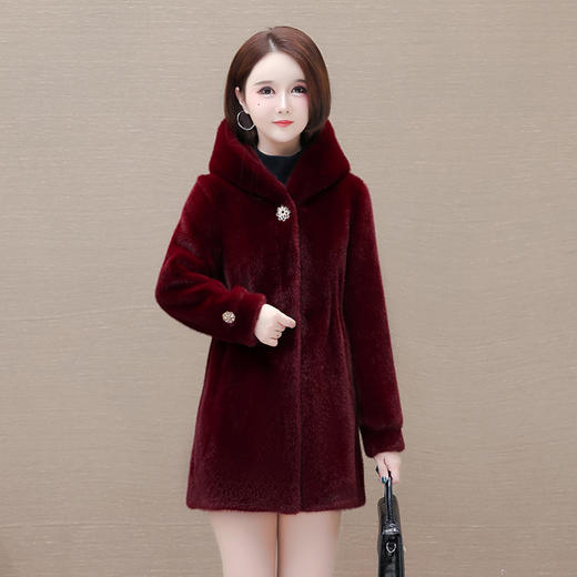 连帽厚款外套，冬季时尚气质女装仿貂绒保暖大衣QYM-LRX-JDR3D21-Y 商品图0
