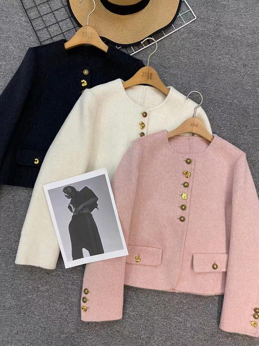 女羊绒外套5982 商品图0