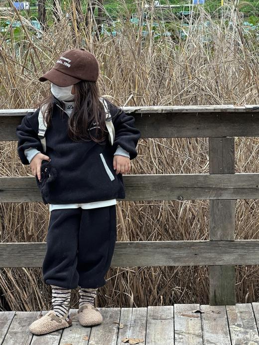 2023儿童冬装休闲套装，韩版宝宝洋气时尚加绒两件套，女童字母保暖潮 商品图2