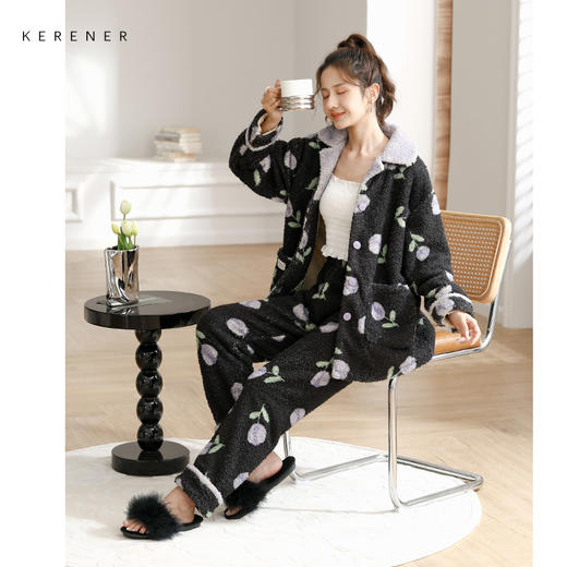 可人儿冬季保暖舒棉绒睡衣女士韩版开衫加厚加绒珊瑚绒家居服套装 商品图0