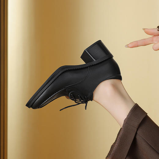 复古优雅，尖头英伦风真皮粗跟小皮鞋DTN-B216-6 商品图4